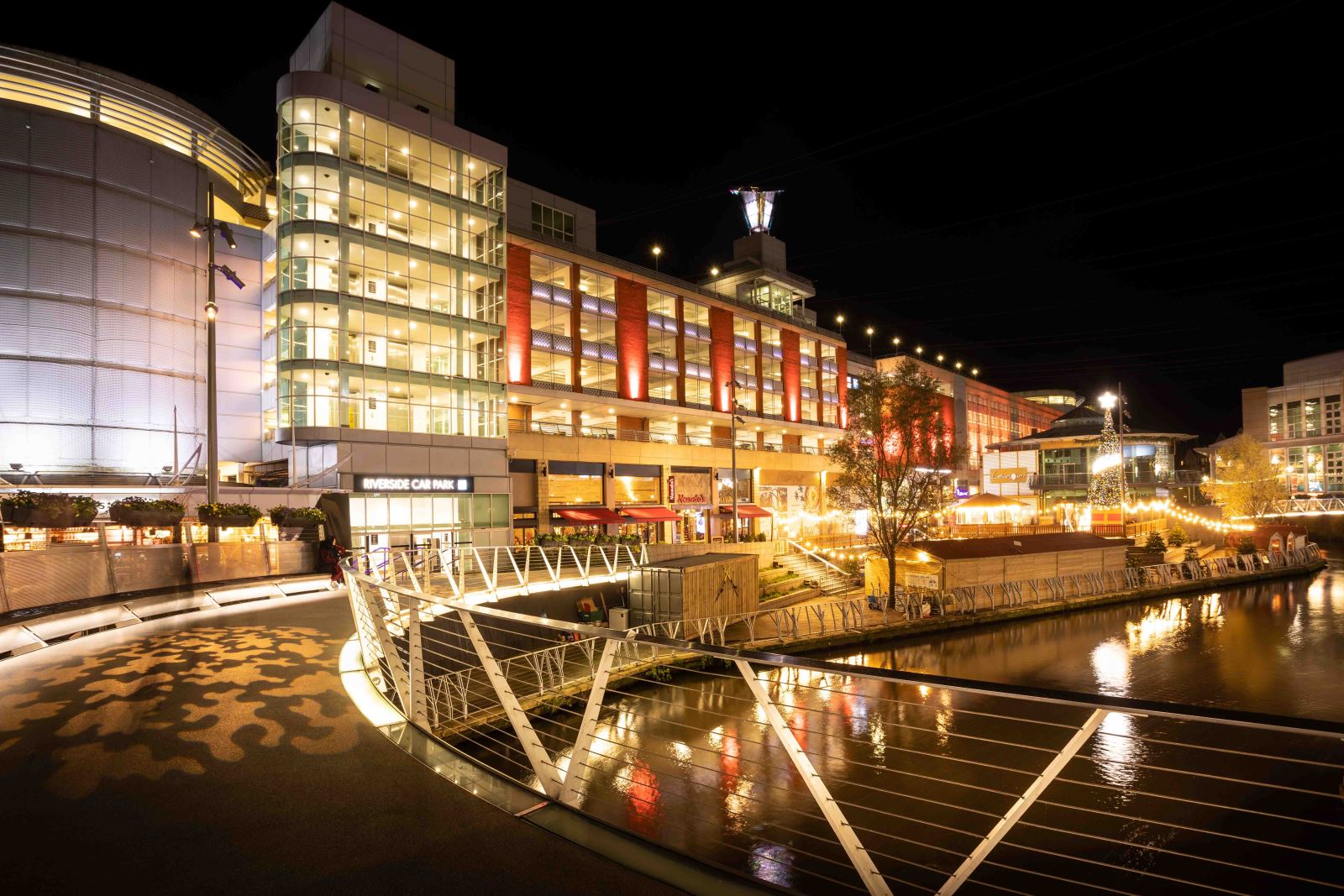 Oracle Riverside lit up with Christmas lights